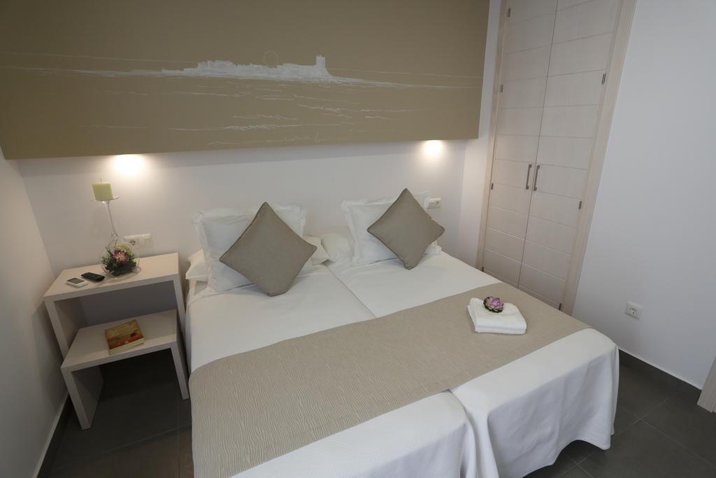 La Pasajera Hostal Boutique Коніль-де-ла-Фронтера Номер фото