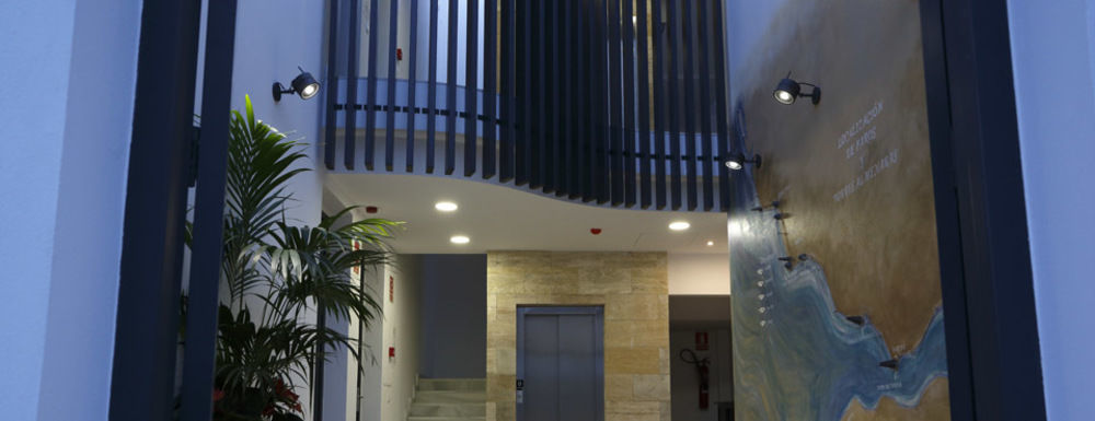 La Pasajera Hostal Boutique Коніль-де-ла-Фронтера Екстер'єр фото