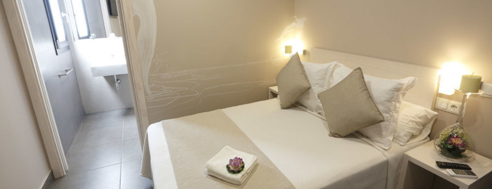 La Pasajera Hostal Boutique Коніль-де-ла-Фронтера Екстер'єр фото